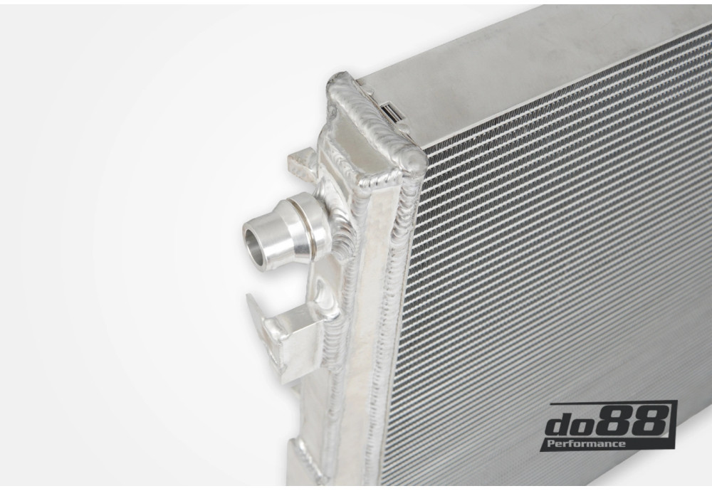 Radiator do88 For BMW 430i 430iX G22 G23 G26