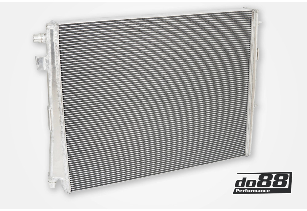 Radiator do88 For BMW 430i 430iX G22 G23 G26