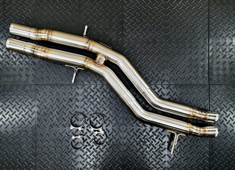 Center Resonator Delete For Porsche Cayenne Turbo Turbo S EHybrid