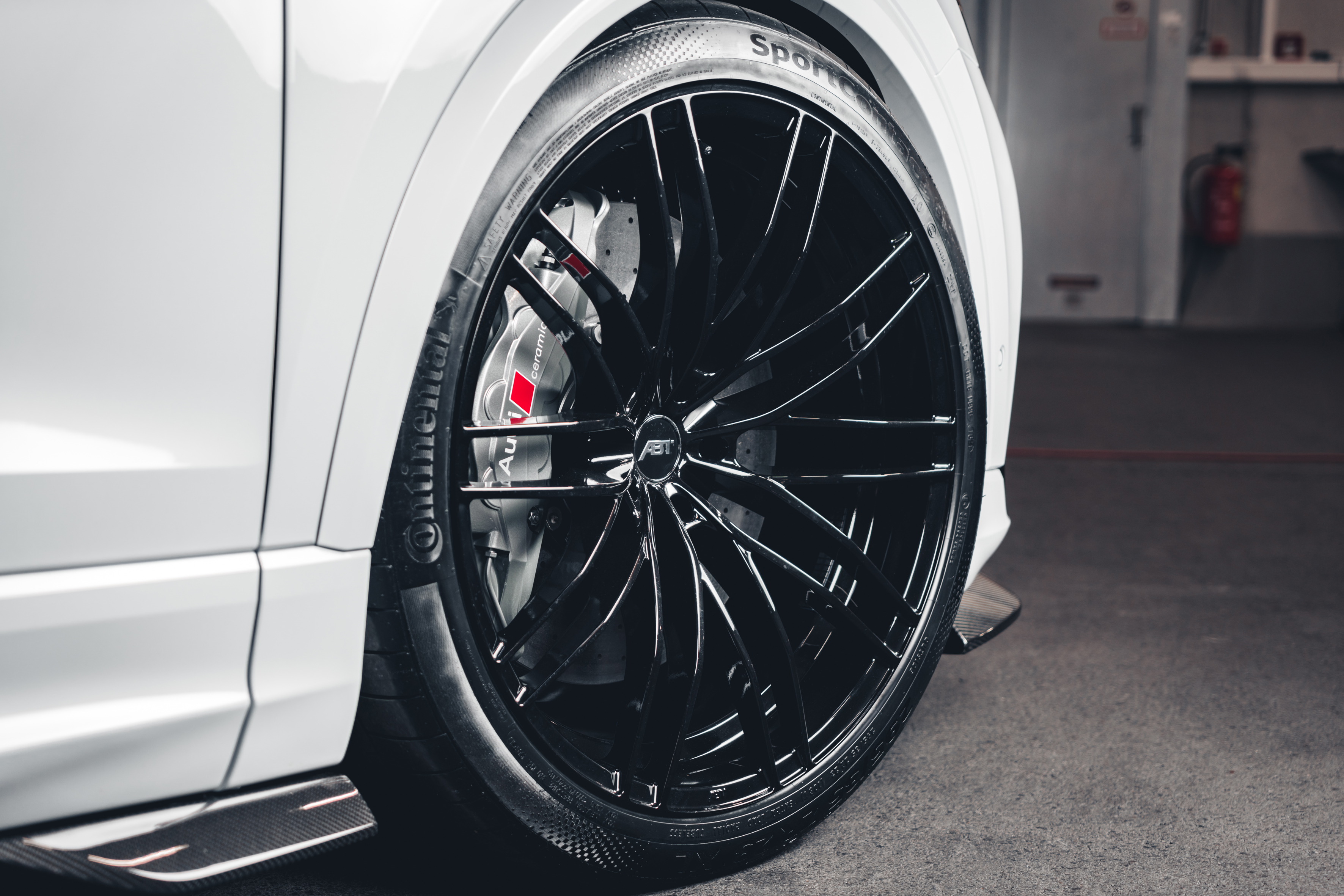 Stylish Audi RSQ8-S by ABT Sportsline
